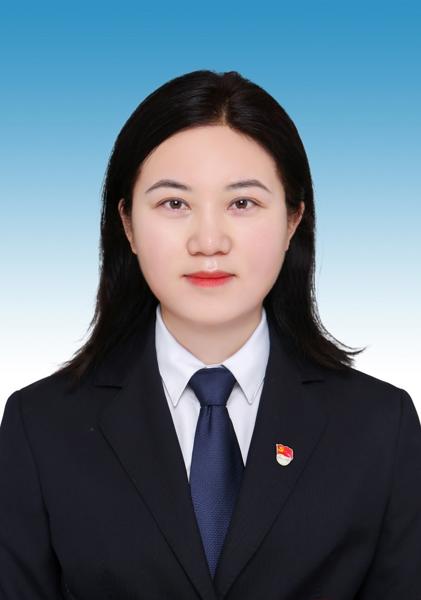 李莉